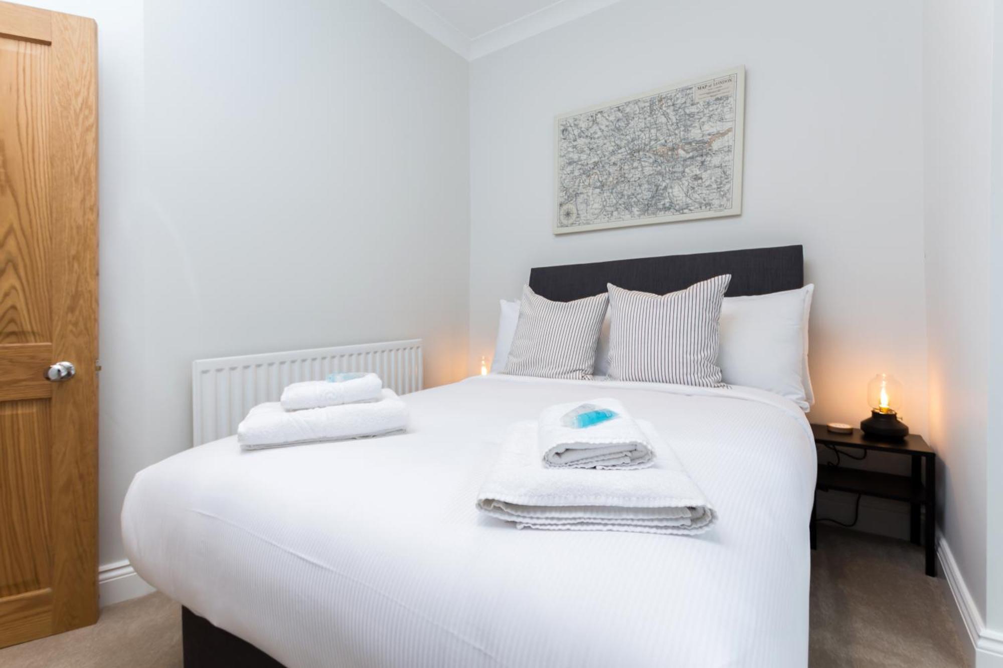 Amazing 1bdr With Private Decked Garden, Fast Wifi * Londres