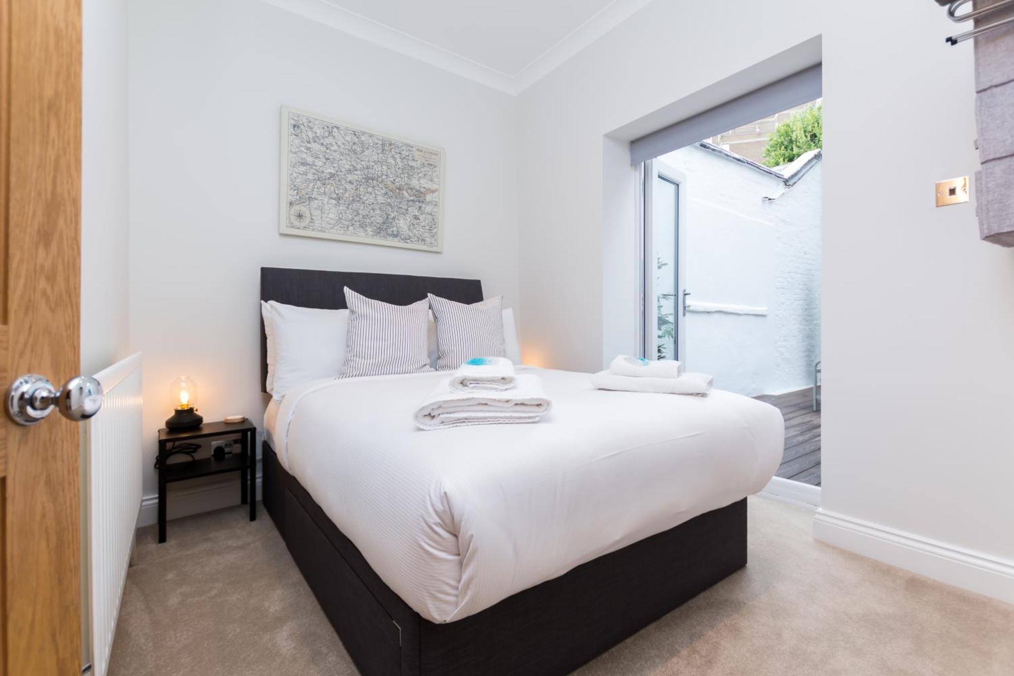 Amazing 1bdr With Private Decked Garden, Fast Wifi * Londen