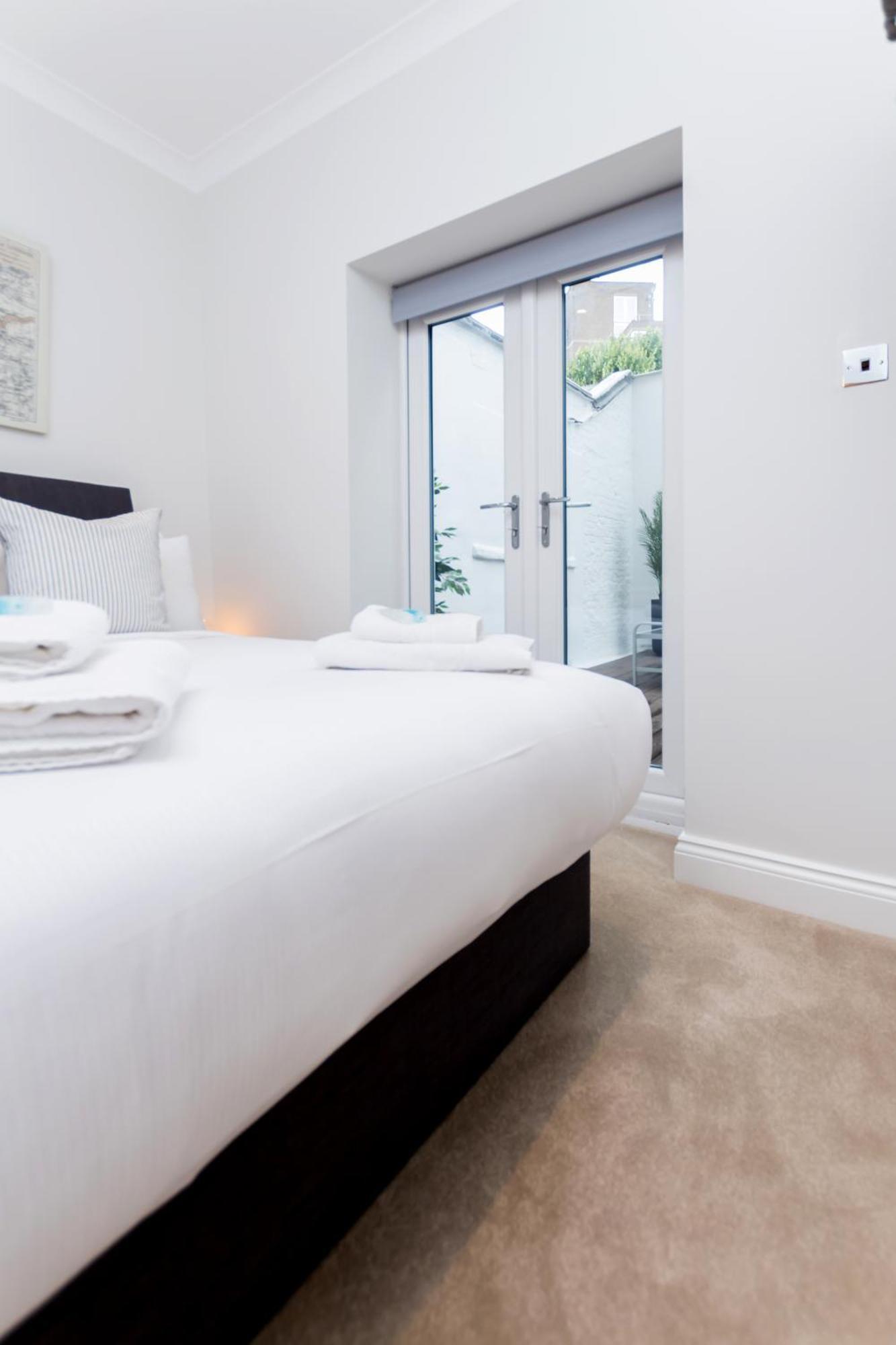 Amazing 1bdr With Private Decked Garden, Fast Wifi * Londen