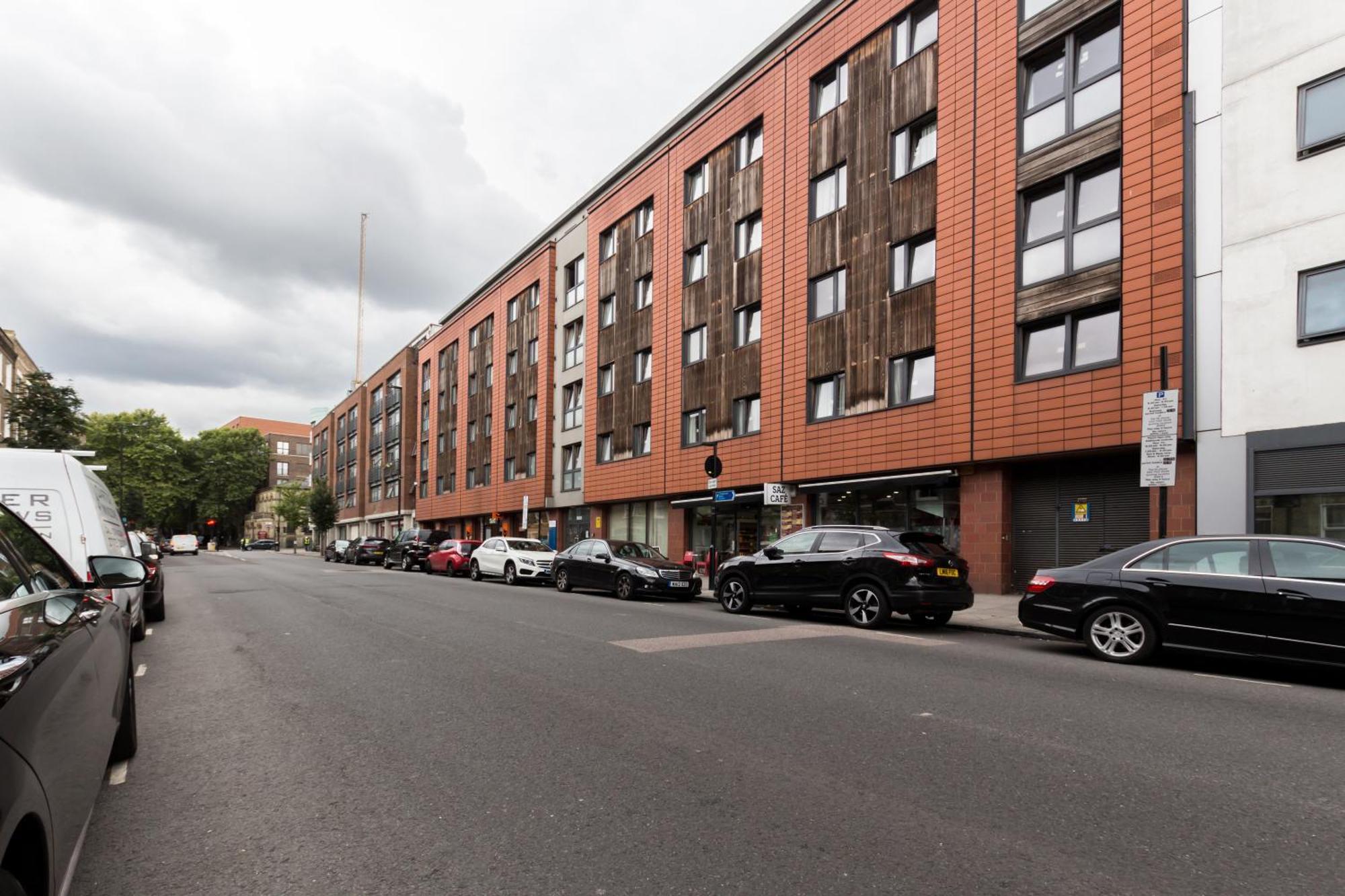 Amazing 1bdr With Private Decked Garden, Fast Wifi * Londen